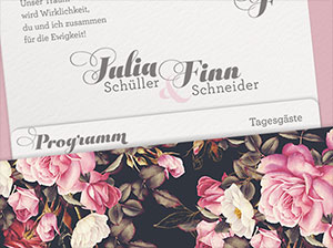 Vergrößerte Abbildung der Detailaufnahme Detail der ausgefallenen Innenseite der Einladungskarte.