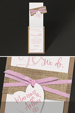 Nach oben aufgeklappte Einladungskarte.