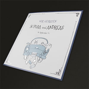 Vergrößerte Abbildung Karte mit schillernden, silbernen Akzenten.